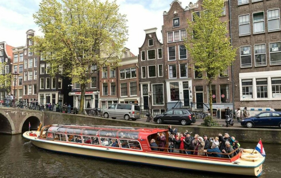 Canal Cruise in Amsterdam